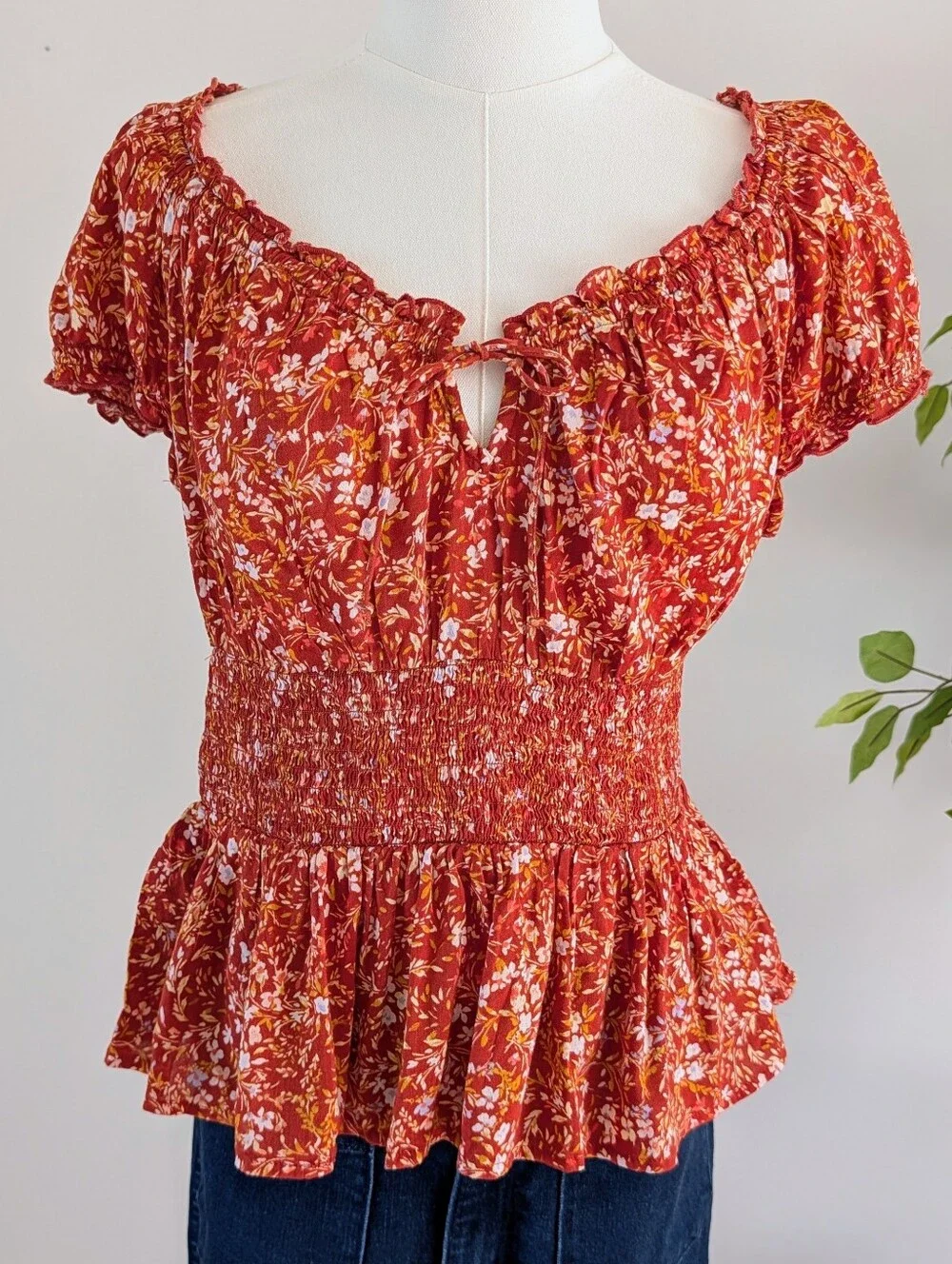 Old Navy Orange Floral Smocked Peplum Blouse - S